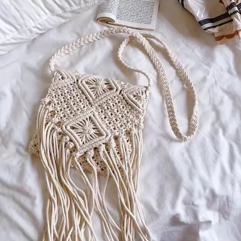 Venusiva Women's Fashion Straw Shoulder Bag Bohemian Tassel Crossbody Beach Travel Handbag Hollow out Summer Messenger Bag